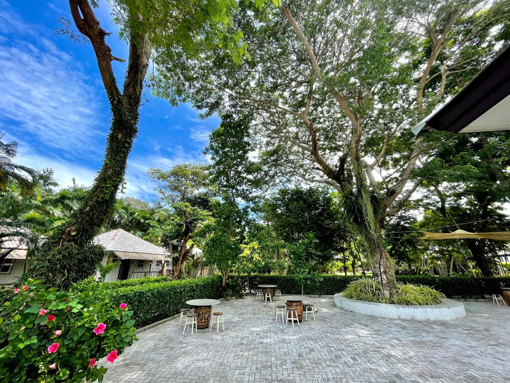 Baan Imm Sook Resort Chao Lao Beach Exterior photo