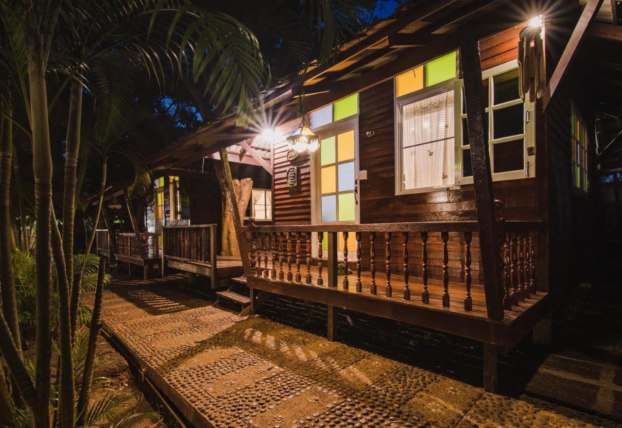 Baan Imm Sook Resort Chao Lao Beach Exterior photo