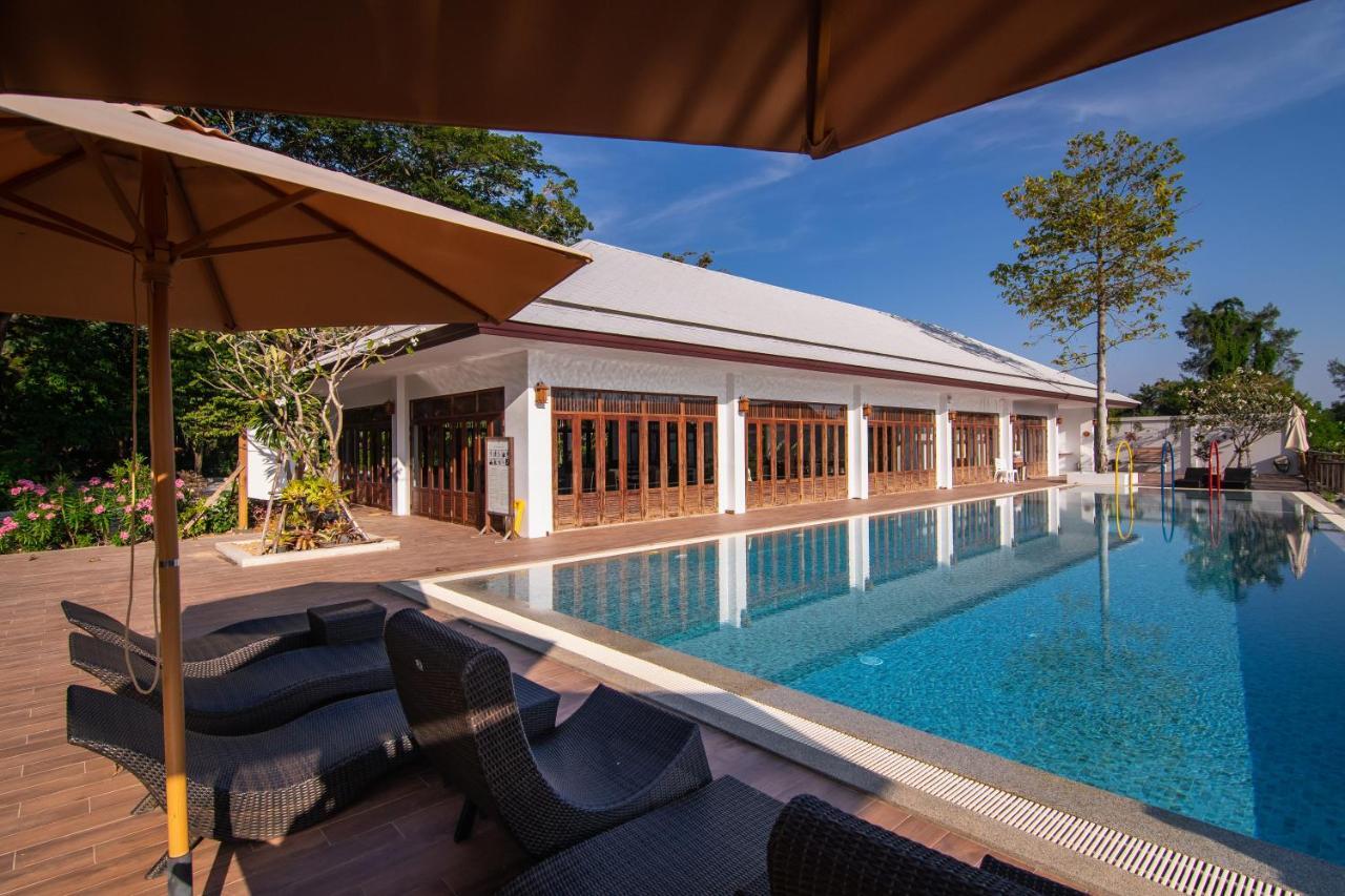 Baan Imm Sook Resort Chao Lao Beach Exterior photo